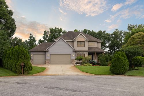 6783 Cathedral Ct Se, Alto, MI, 49302-9049 | Card Image