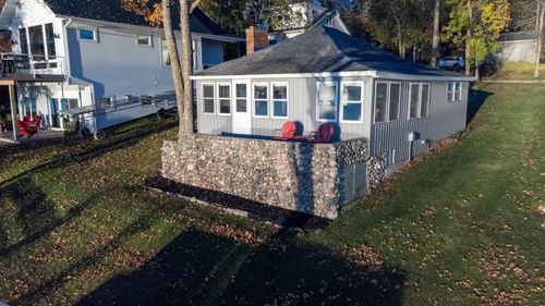 884 White Clover Beach Rd, Detroit Lakes, MN, 56501-4903 | Card Image