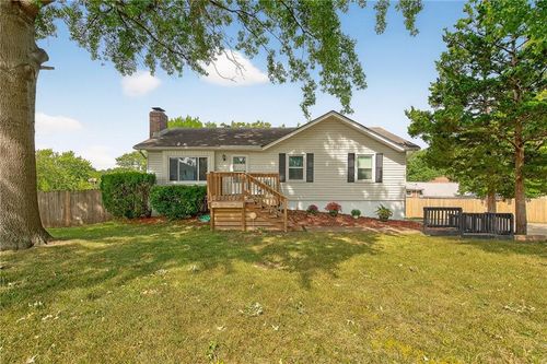 4217 E 42nd Street Way S, Independence, MO, 64055-5444 | Card Image