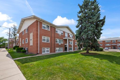 1b-10121 Hartford Ct, Schiller Park, IL, 60176-2037 | Card Image