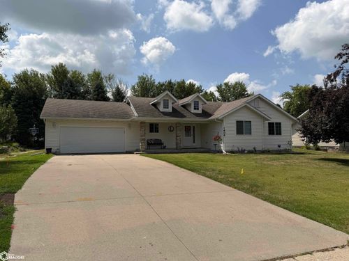 1606 Clay Ct, Oskaloosa, IA, 52577-3550 | Card Image