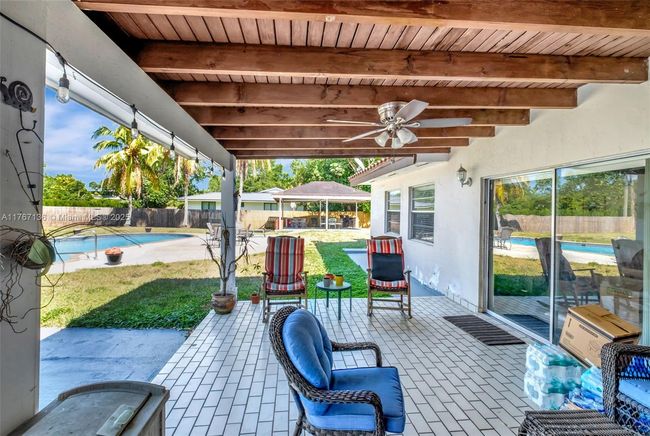6835 Sw 112 Th St, House other with 4 bedrooms, 3 bathrooms and null parking in Pinecrest FL | Image 25