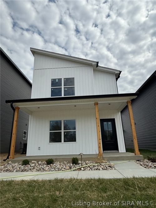 114 Steele Ave, Clarksville, IN, 47129-1461 | Card Image