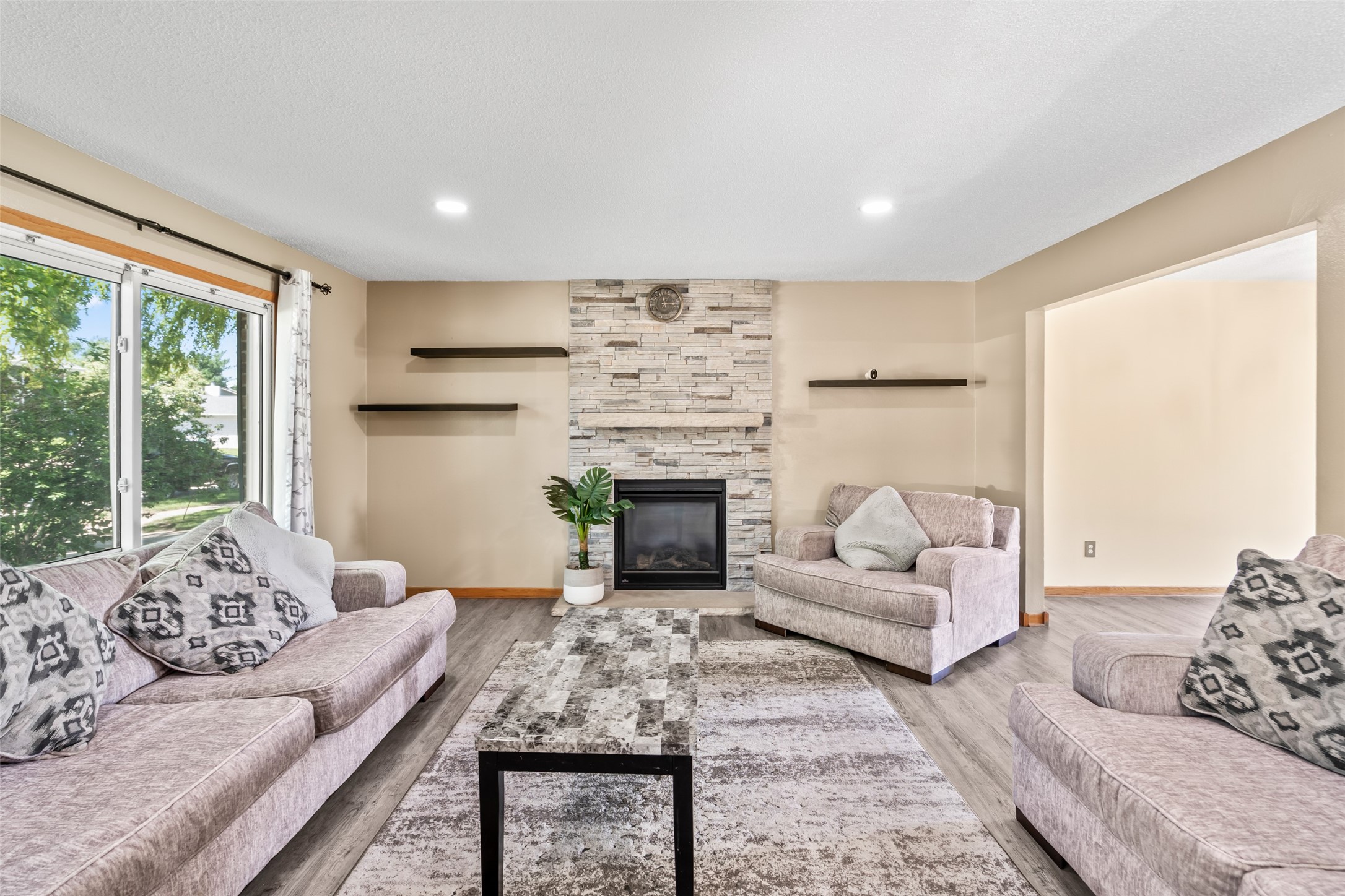 Residential in Urbandale 4