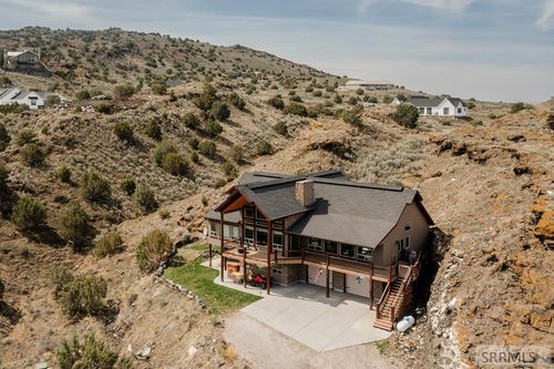 3979 Hangman'S Loop, Menan, ID, 83434 | Card Image