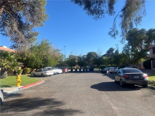 unit-b-311 Brookside Ln, Las Vegas, NV, 89107-1149 | Card Image