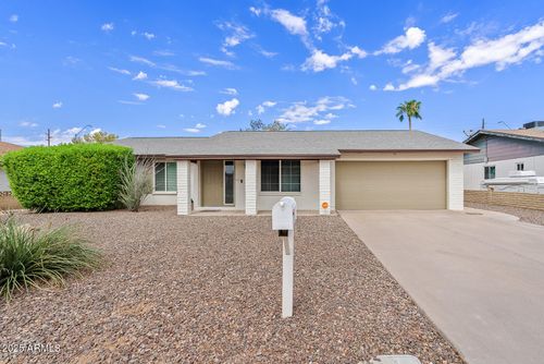 14010 N 42nd Dr, Phoenix, AZ, 85053-5348 | Card Image