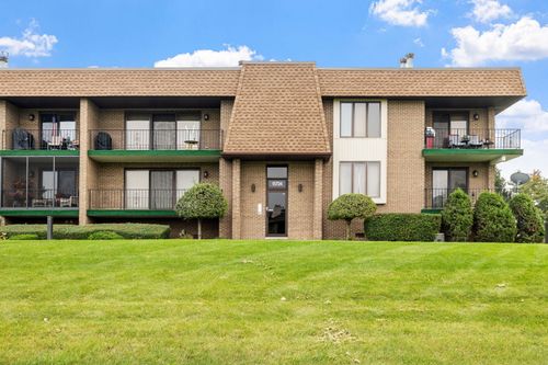 unit-1w-15724 Old Orchard Ct, Orland Park, IL, 60462-7998 | Card Image