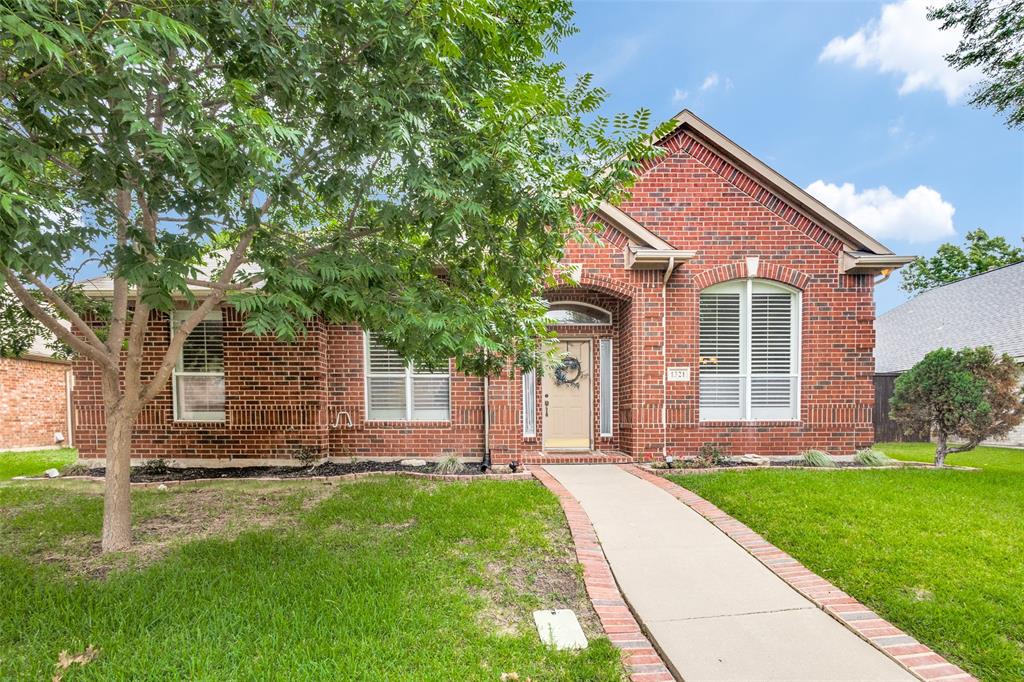 Wentworth Dr, Lewisville, TX 75067