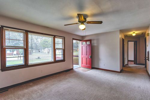 421 Colonial Ave, Gaffney, SC, 29340 | Card Image