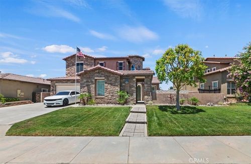340 Monument Dr, Perris, CA, 92570 | Card Image