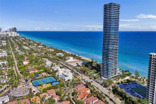 16-19575 Collins Ave, Sunny Isles Beach, FL, 33160-2339 | Card Image
