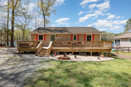 124 Alabama Dr, Heathsville, VA, 22473-2151 | Card Image