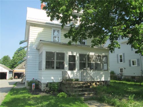 95 Wadsworth Ave, Avon, NY, 14414-1125 | Card Image