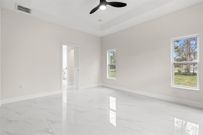10262 Maybird Ave, House other with 3 bedrooms, 2 bathrooms and null parking in WEEKI WACHEE FL | Image 4