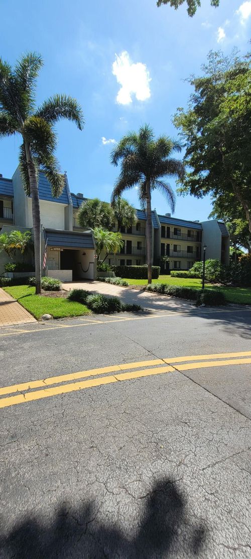 208-4793 Esedra Ct, Lake Worth, FL, 33467-5076 | Card Image