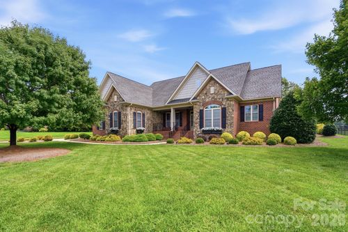 2712 Smith Field Dr, Monroe, NC, 28110-7742 | Card Image