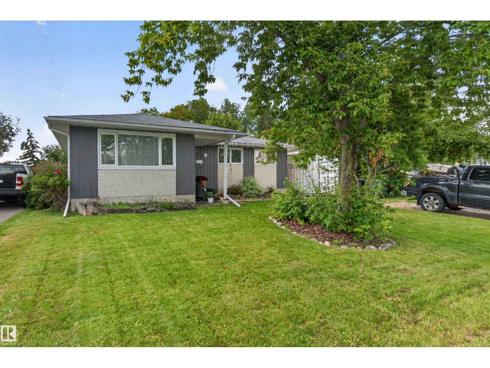 Residential in Leduc