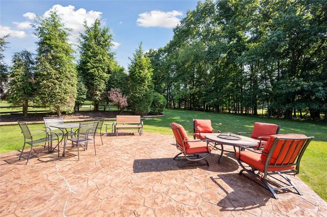 Beautiful stamped concrete-great for entertaining | Image 44
