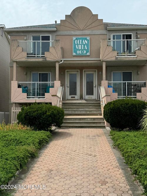 e-109 2nd Ave, Bradley Beach, NJ, 07720-1178 | Card Image