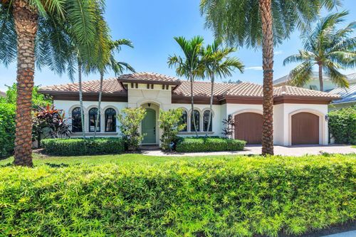 216 Summa St, West Palm Beach, FL, 33405-4718 | Card Image