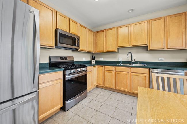 All stainless steel appliances! | Image 8