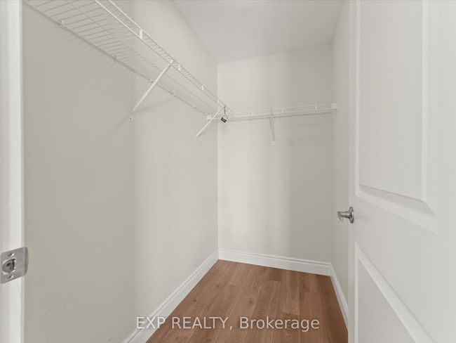 2540 Pillette Rd, House attached with 2 bedrooms, 2 bathrooms and 2 parking in Windsor ON | Image 17