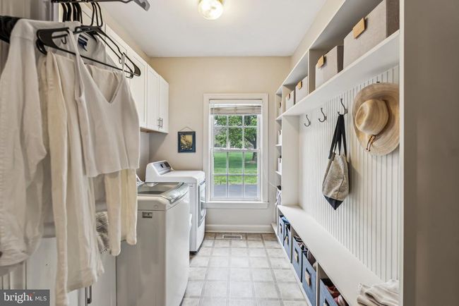 7560 Coopers Hawk Dr, House other with 4 bedrooms, 4 bathrooms and null parking in WARRENTON VA | Image 25