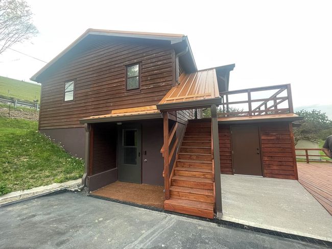 3747 Mountain Rd, House other with 2 bedrooms, 2 bathrooms and null parking in Cedar Bluff VA | Image 39