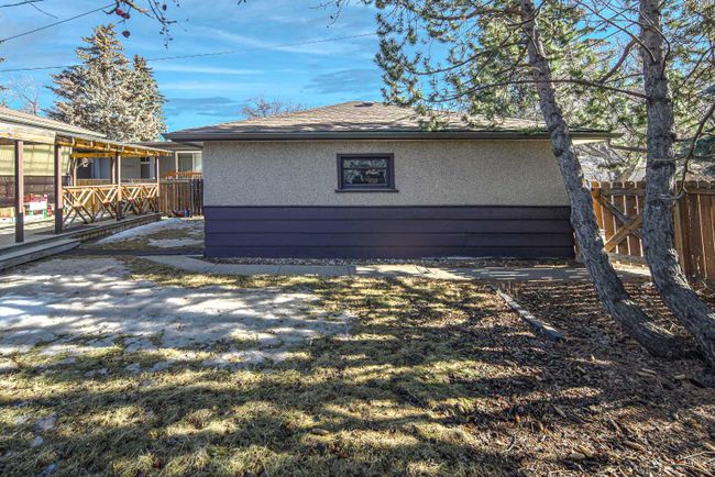 4124 Brisebois Drive Nw, Home with 3 bedrooms, 2 bathrooms and 2 parking in Calgary AB | Image 33