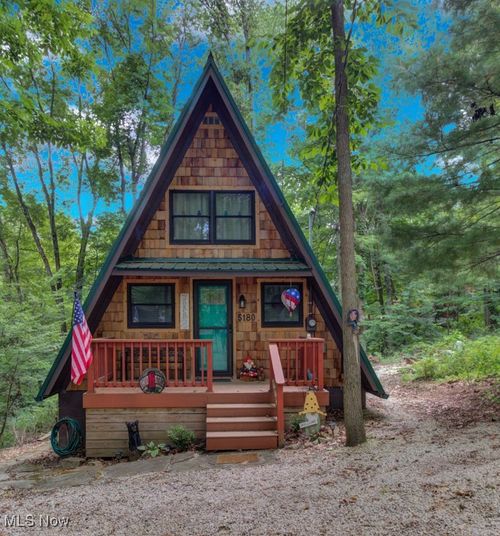 5180 Lakeview Dr Sw, Carrollton, OH, 44615-9241 | Card Image