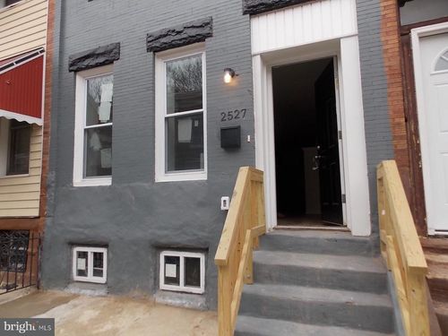 2527 N Myrtlewood St, PHILADELPHIA, PA, 19132-3026 | Card Image