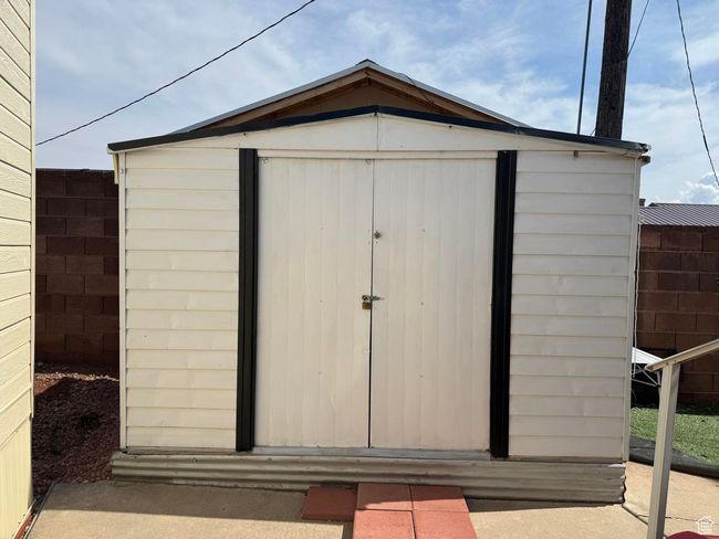 View of shed | Image 21