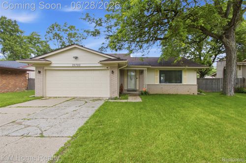 19700 Northbrook Dr, Southfield, MI, 48076-1781 | Card Image