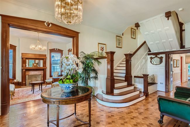 Foyer | Image 5