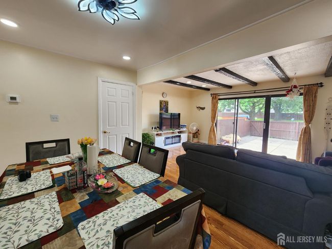 74 Probasco Rd, Townhouse with 3 bedrooms, 2 bathrooms and null parking in East Windsor NJ | Image 11