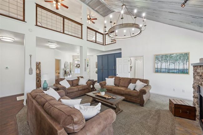 243 Riverbirch, House other with 5 bedrooms, 4 bathrooms and 2 parking in Brookeland TX | Image 9