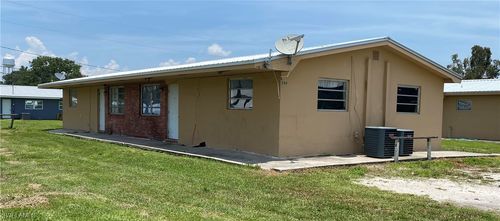 599 Avenue R Sw, MOORE HAVEN, FL, 33471-2081 | Card Image