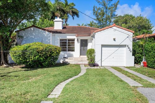 0-8826 Emerson Ave, Surfside, FL, 33154-3363 | Card Image