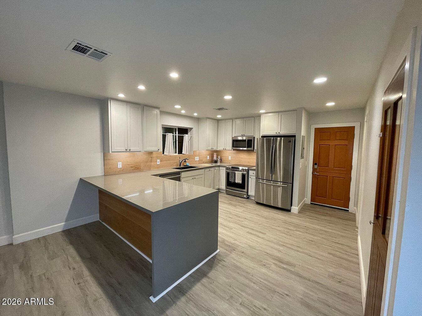 Residential Income in Phoenix 3