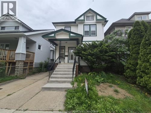 238 Belleview Ave, Windsor, ON, N8Y2V9 | Card Image