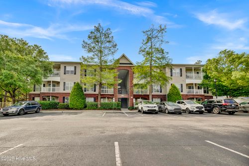 unit-103-2833 Bloomfield Ln, Wilmington, NC, 28412-6640 | Card Image