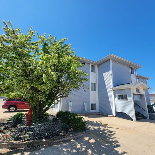 apt-210-3170 W Monroe St, Waukegan, IL, 60085-3065 | Card Image