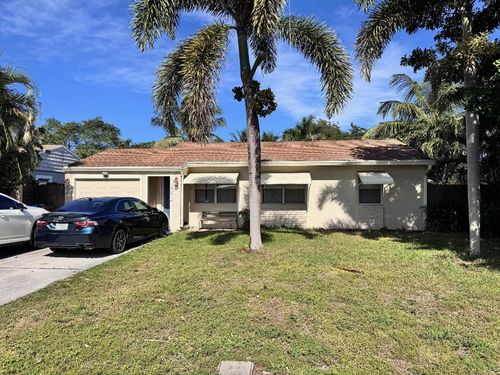 1015 Macy St, West Palm Beach, FL, 33405-3812 | Card Image