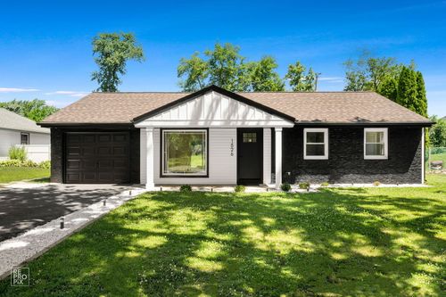 1526 Sequoia Ln, Darien, IL, 60561-4426 | Card Image
