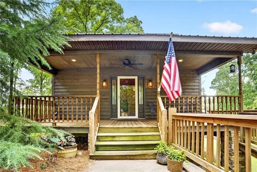 108 Beach Dr, New London, NC, 28127-6610 | Card Image