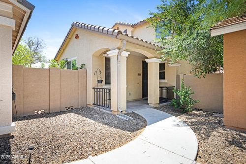 2715 N 73rd Dr, Phoenix, AZ, 85035-3255 | Card Image