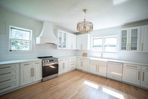 171 Martin Street, Sharon, WI, 53585 | Card Image