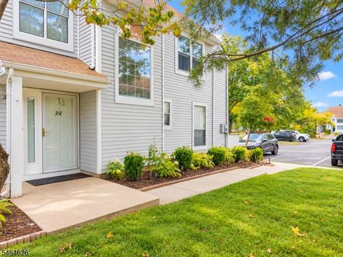 22 Borelle Sq, Parlin, NJ, 08859-2302 | Card Image