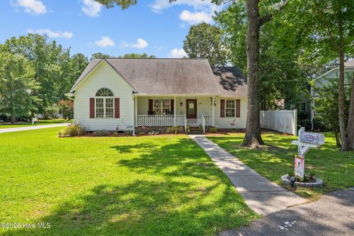 1001 Victoria Way, Trent Woods, NC, 28562-4541 | Card Image